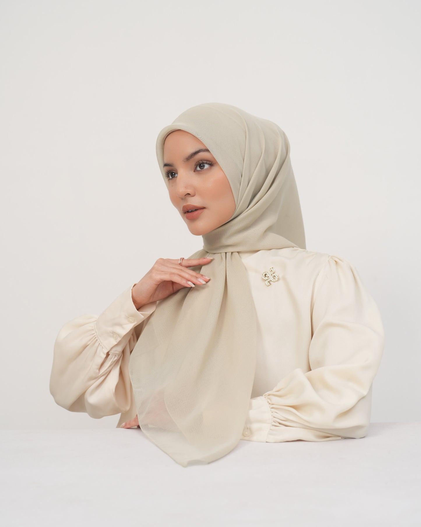 NEW HL Paris Gold Plat