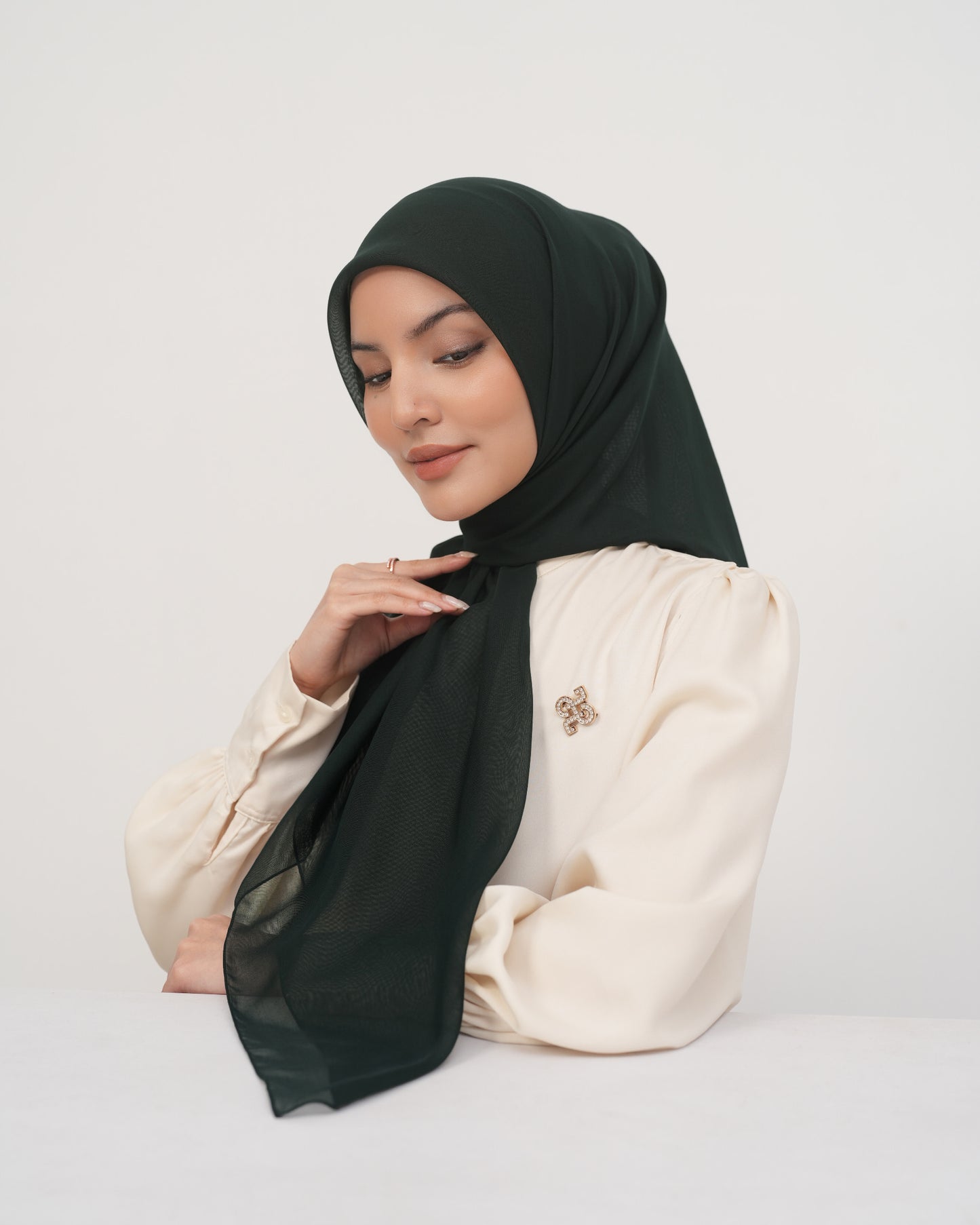 NEW HL Paris Gold Plat