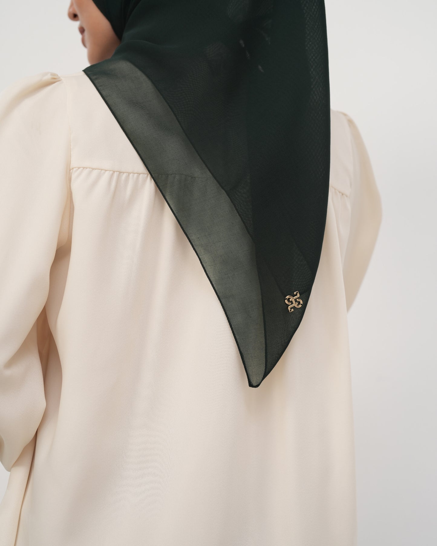 NEW HL Paris Gold Plat