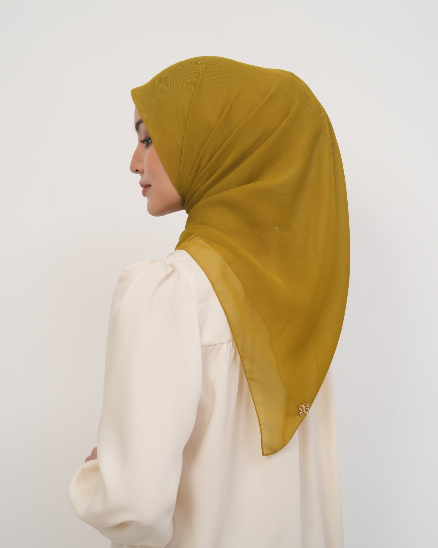 NEW HL Paris Gold Plat