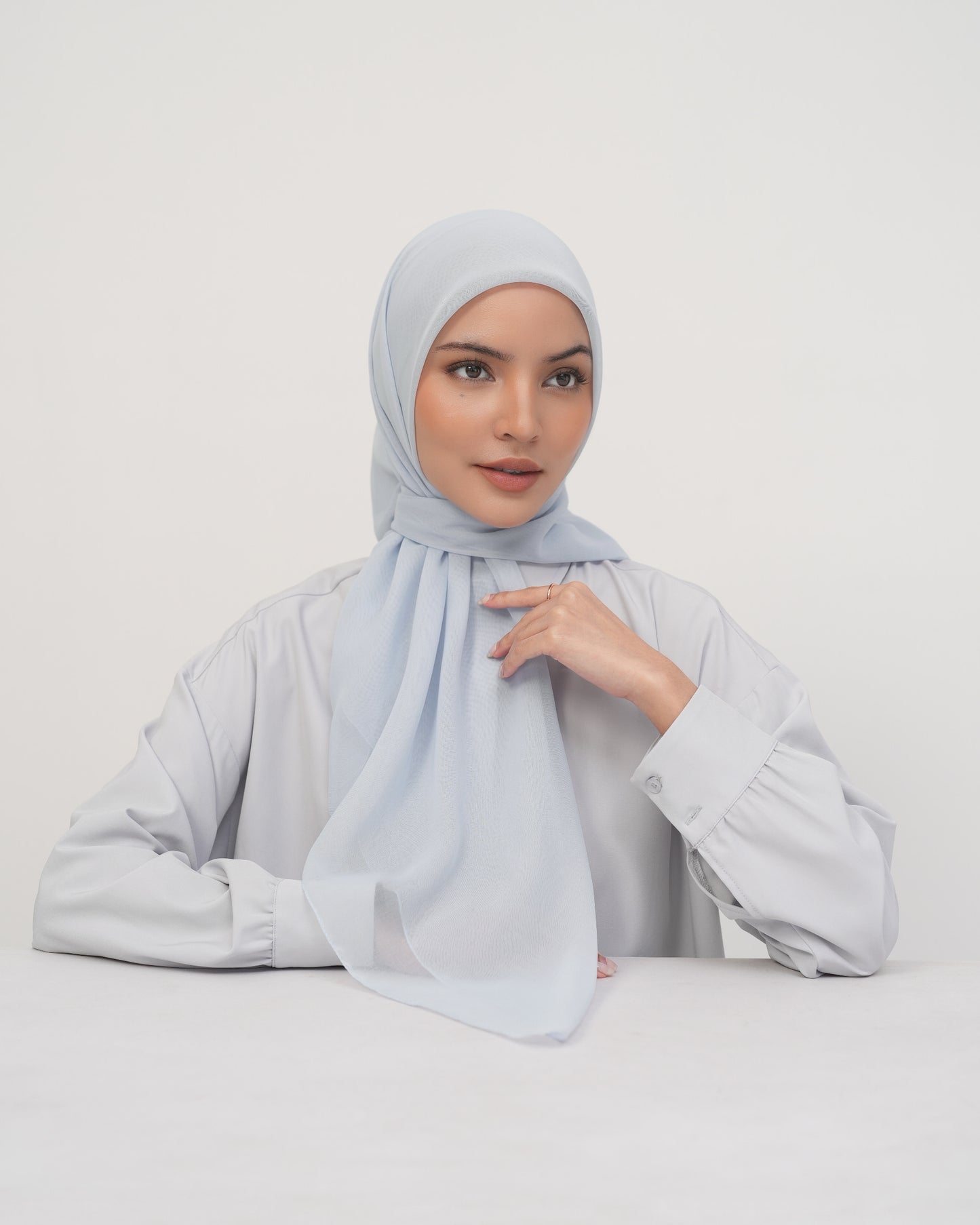 NEW HL Paris Gold Plat