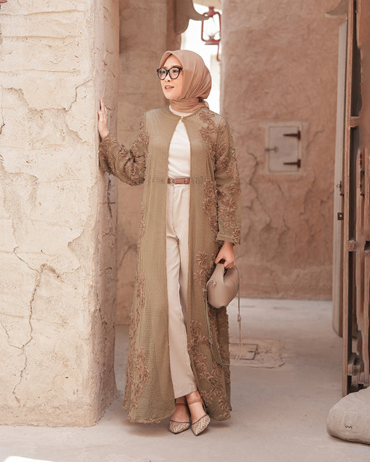 Noura Abaya