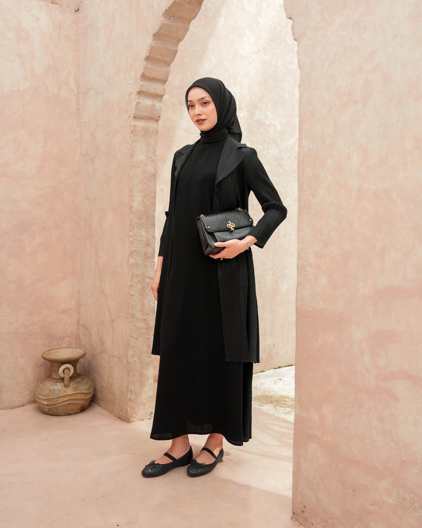 Basic Sleeveless Dress