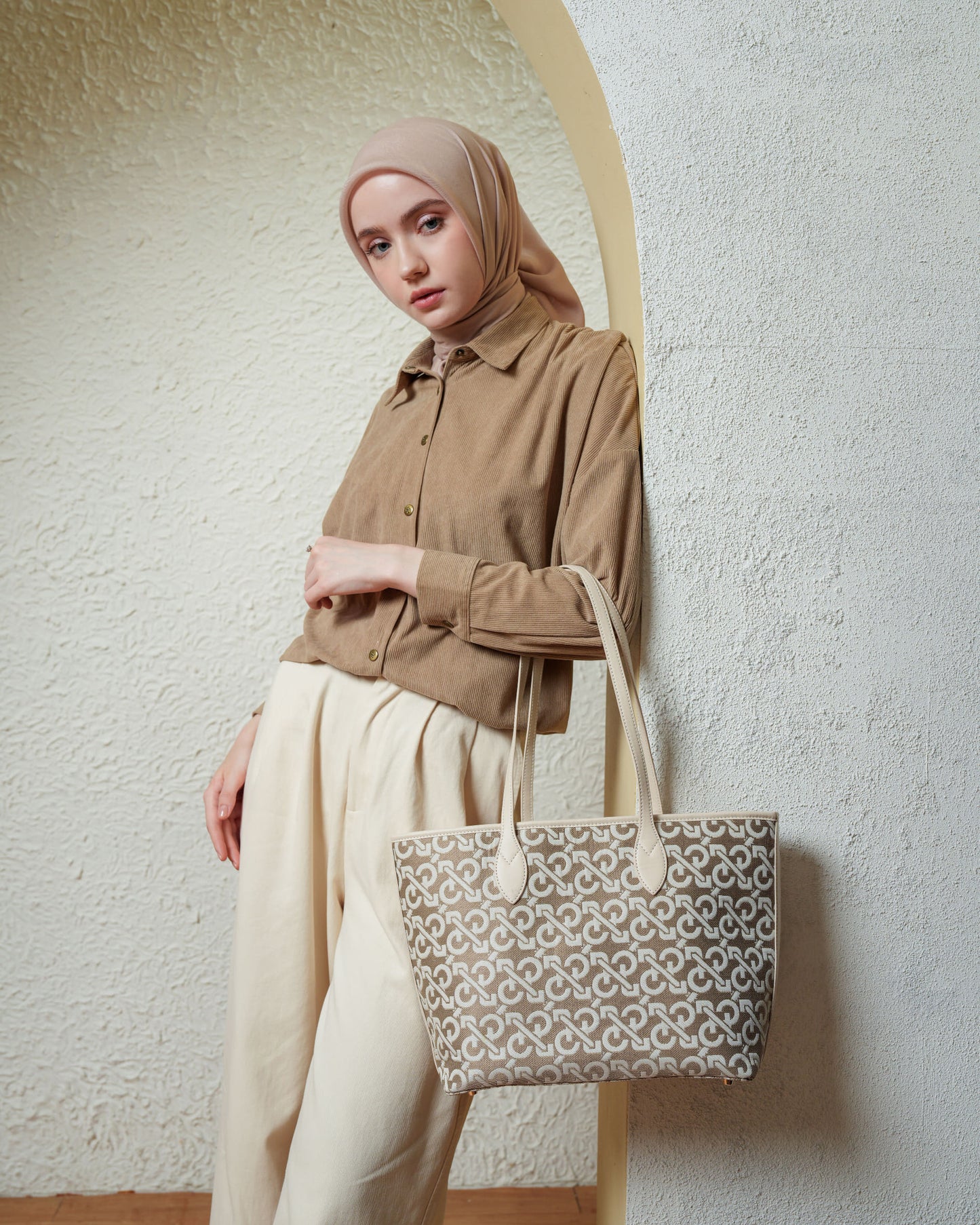 Autonoma Jacquard Tote Bag Midi