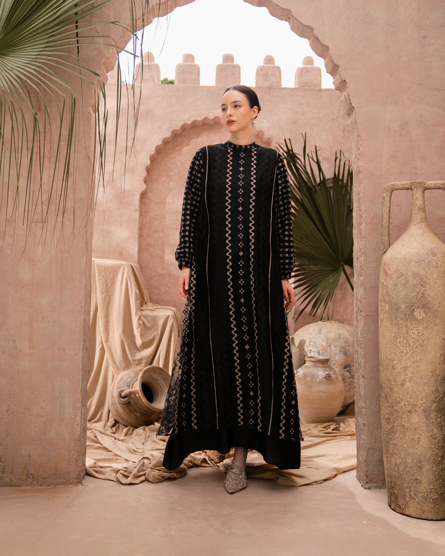 Nura Lace Dress (Minor Product)