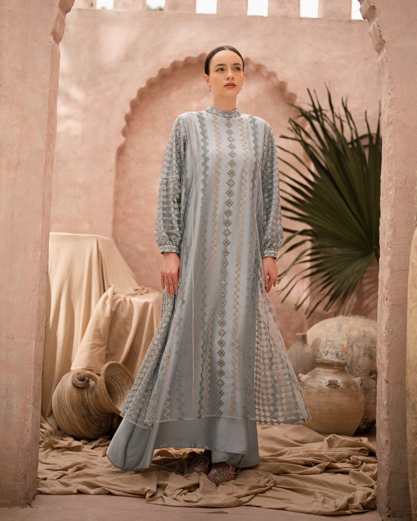 Nura Lace Dress (Minor Product)