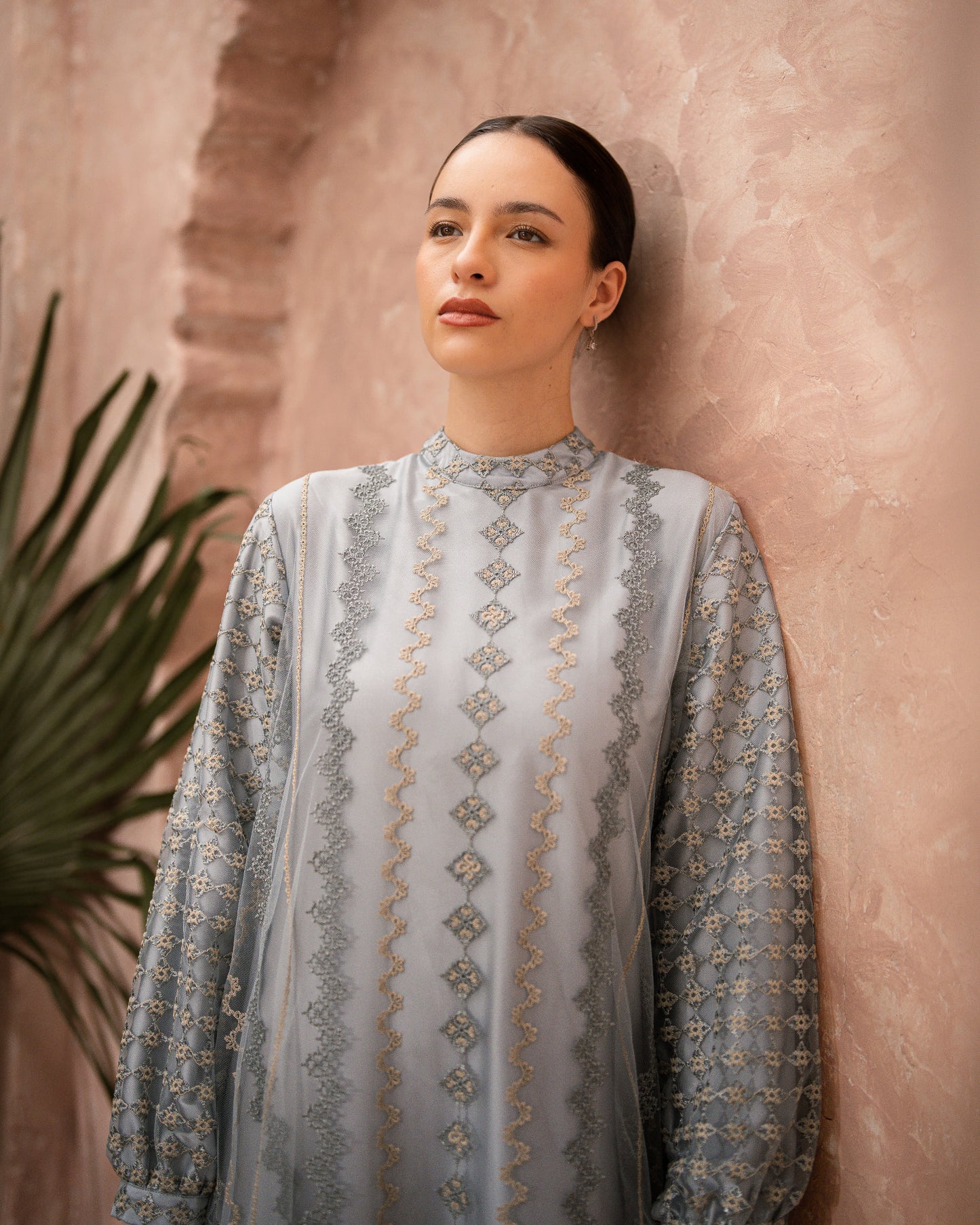Nura Lace Dress (Minor Product)