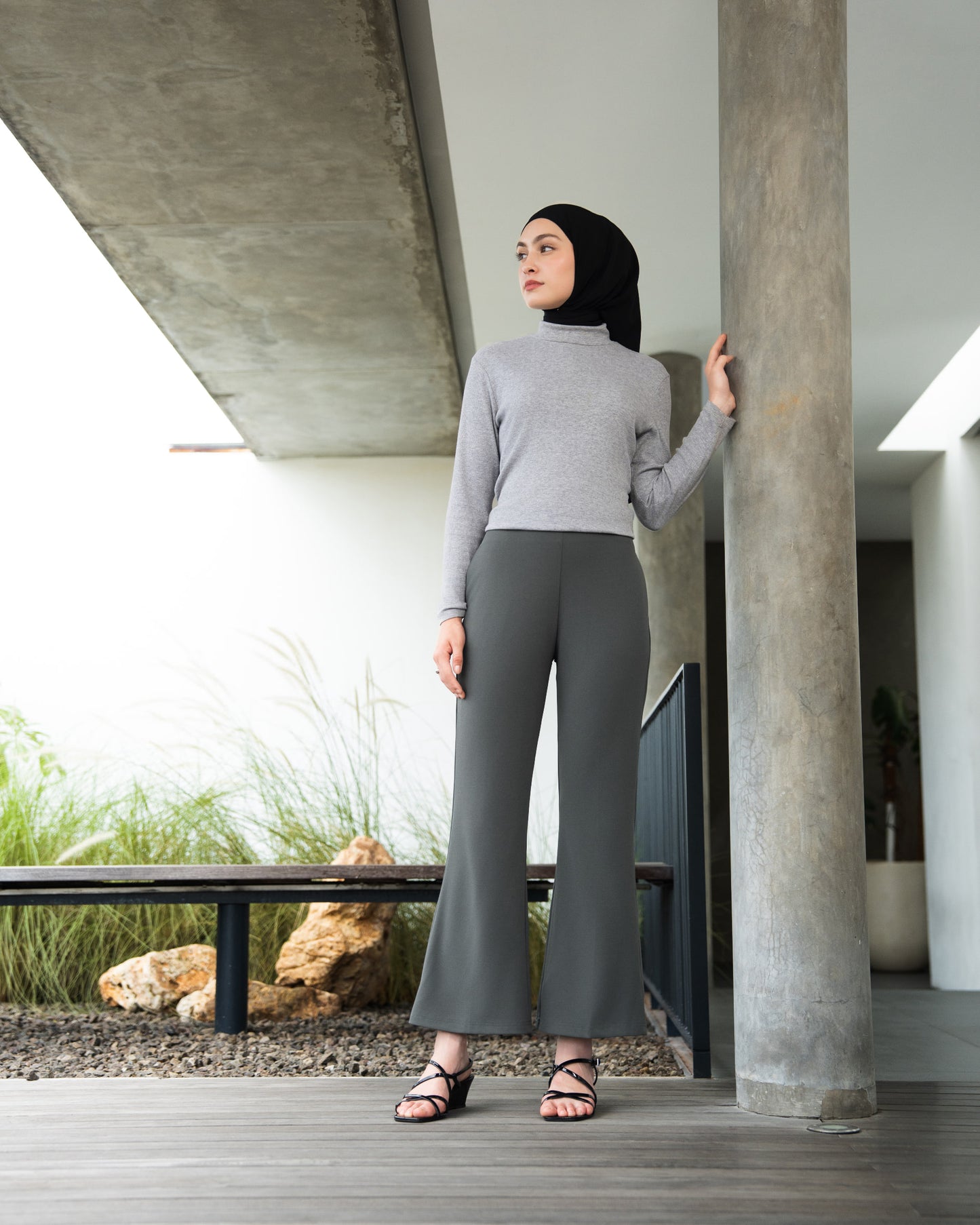 Heaven Lights - Lora Flare Pants - Muslim Women's Cutbray Long Pants