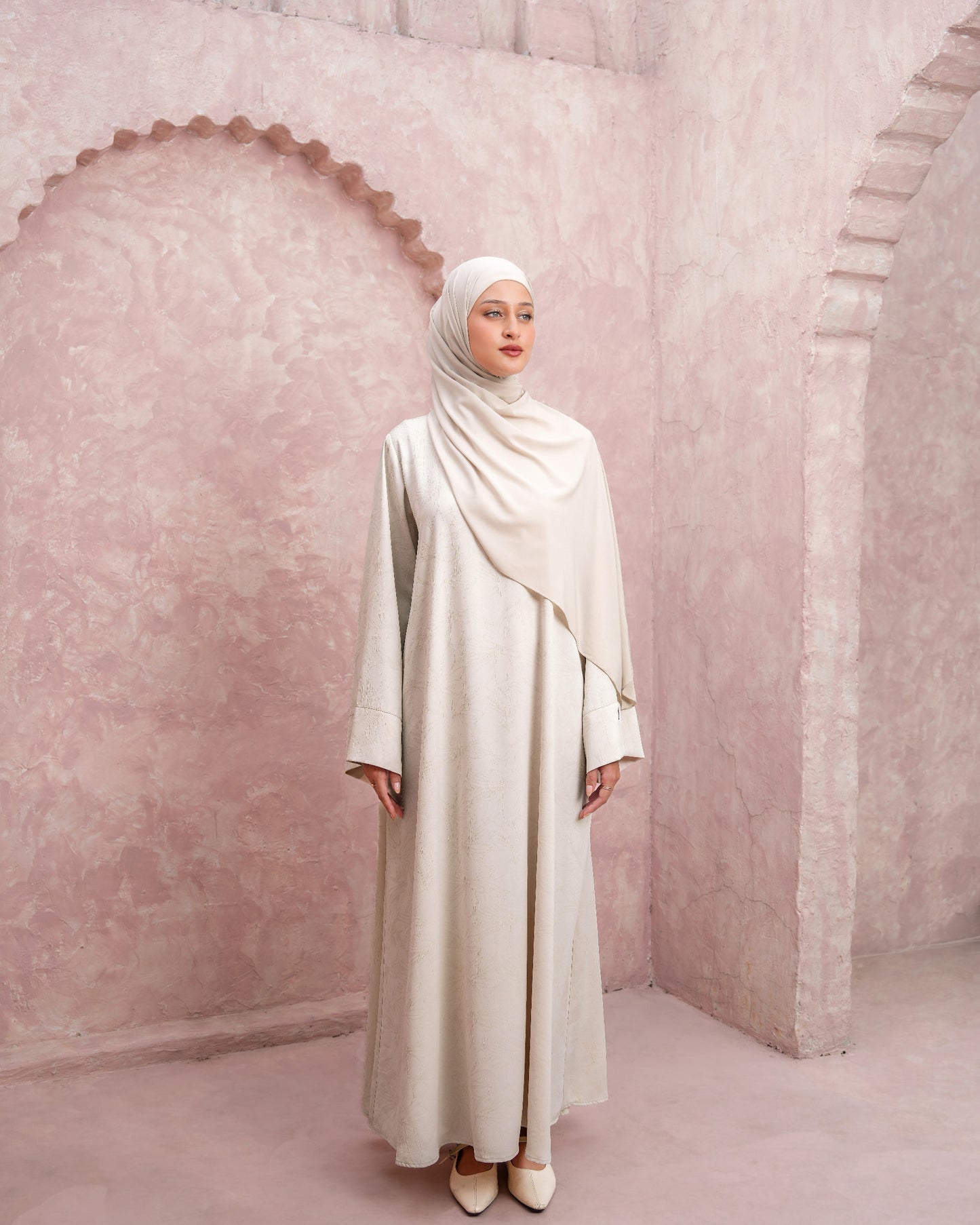 Luma Abaya Dress