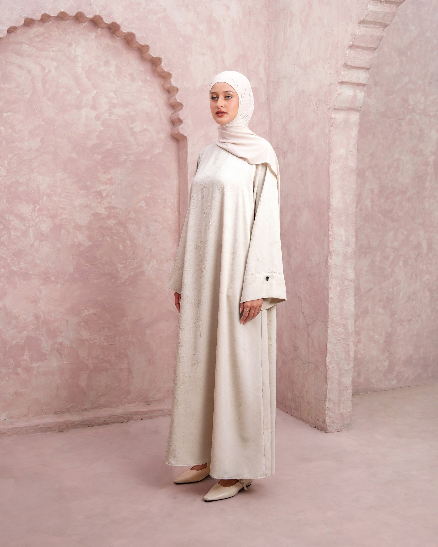 Luma Abaya Dress