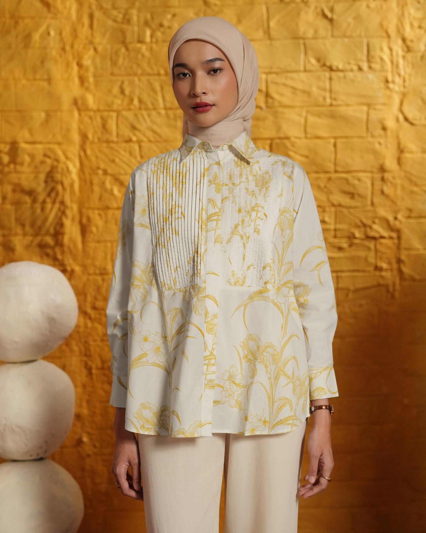 Calla Opnaisel Shirt by HL Lume