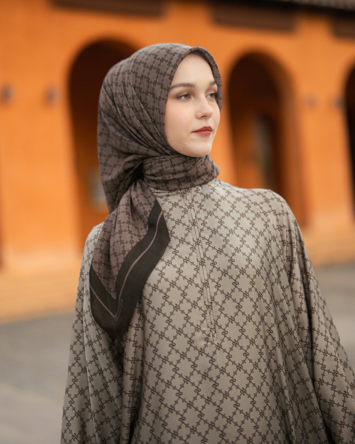 Serenite Scarf