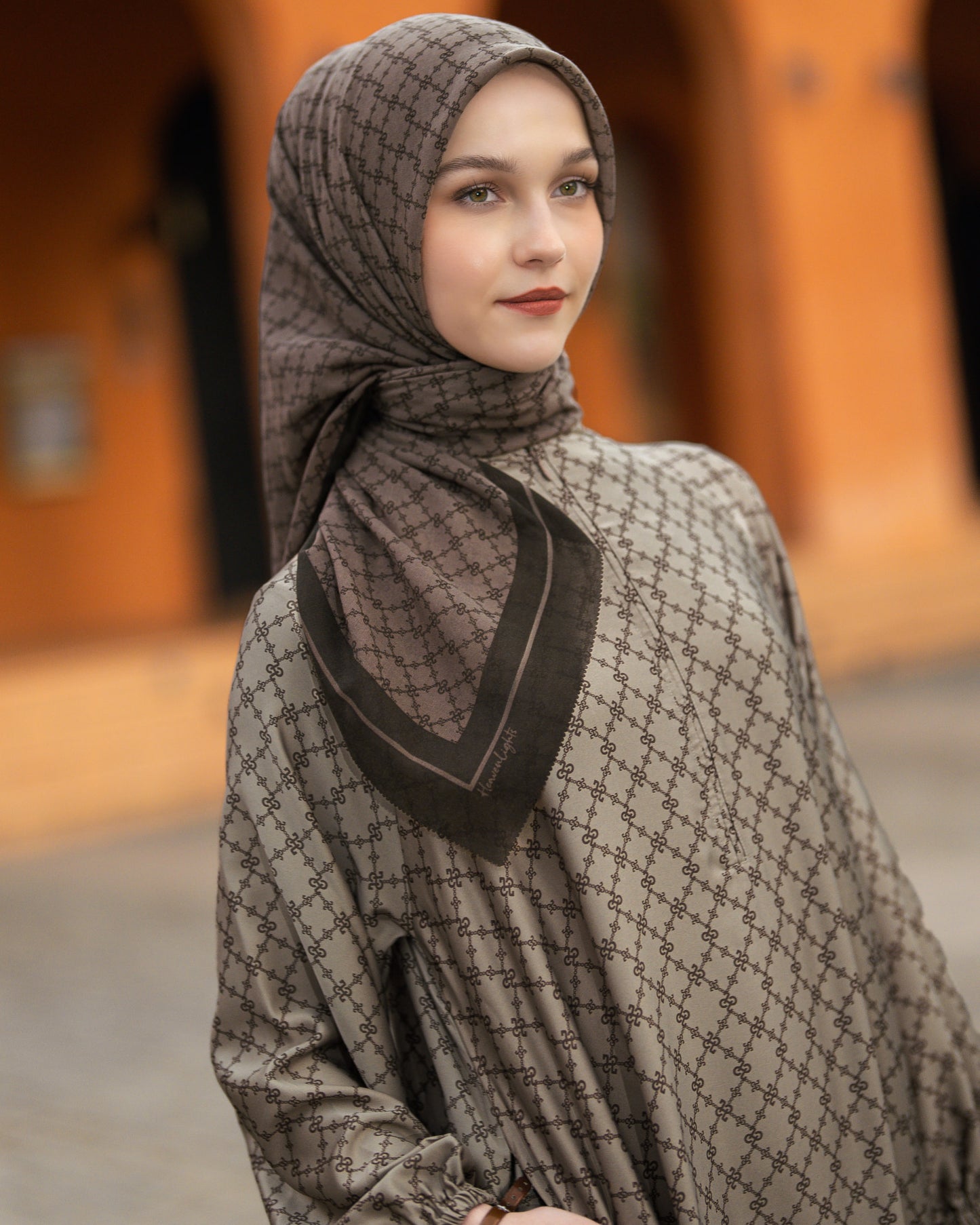 Serenite Scarf