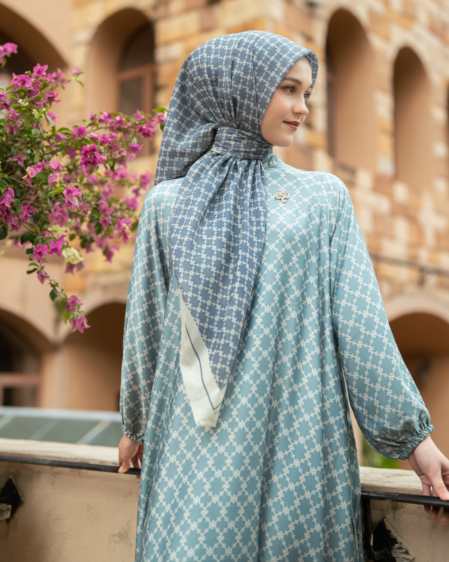 Serenite Scarf