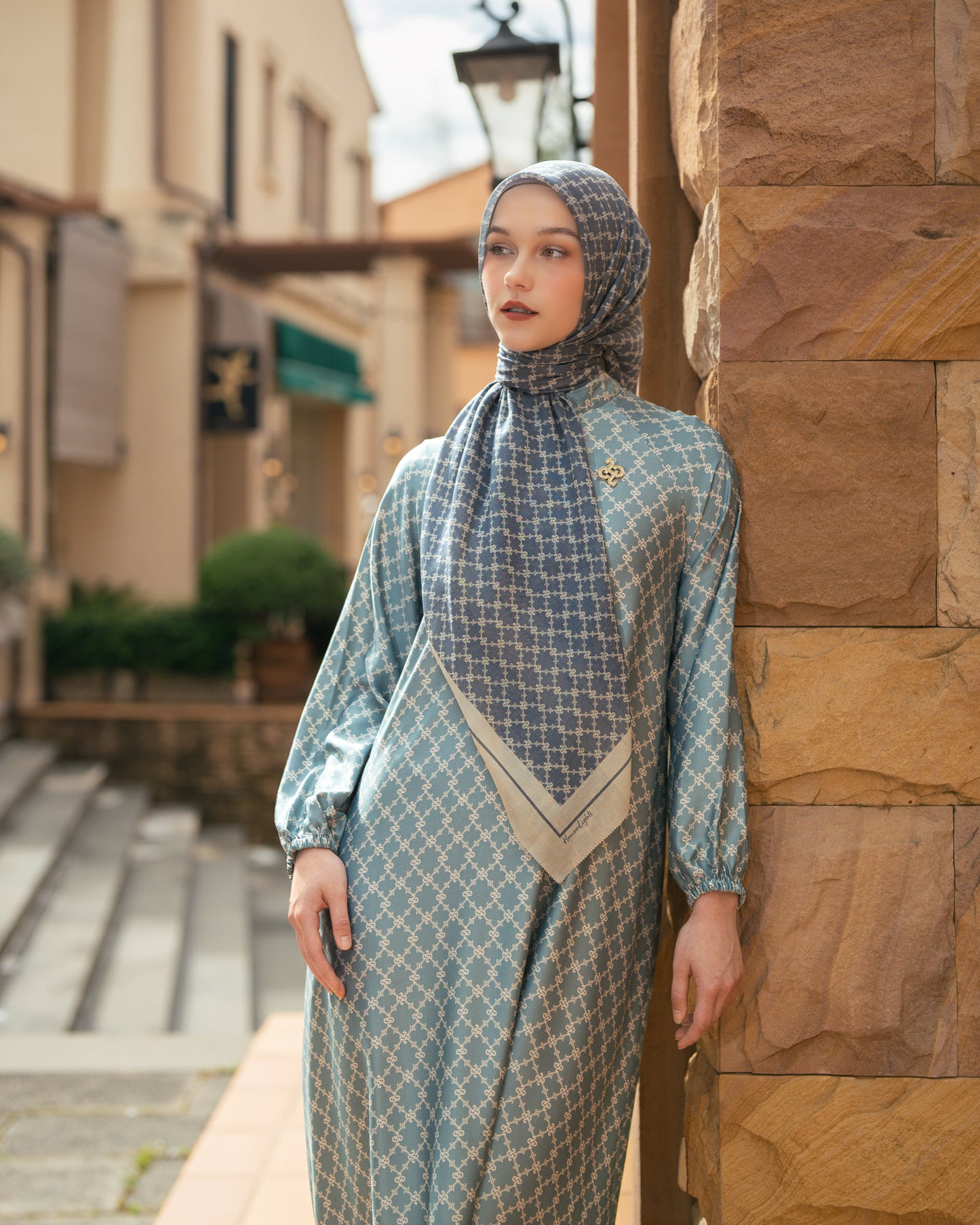 Serenite Scarf