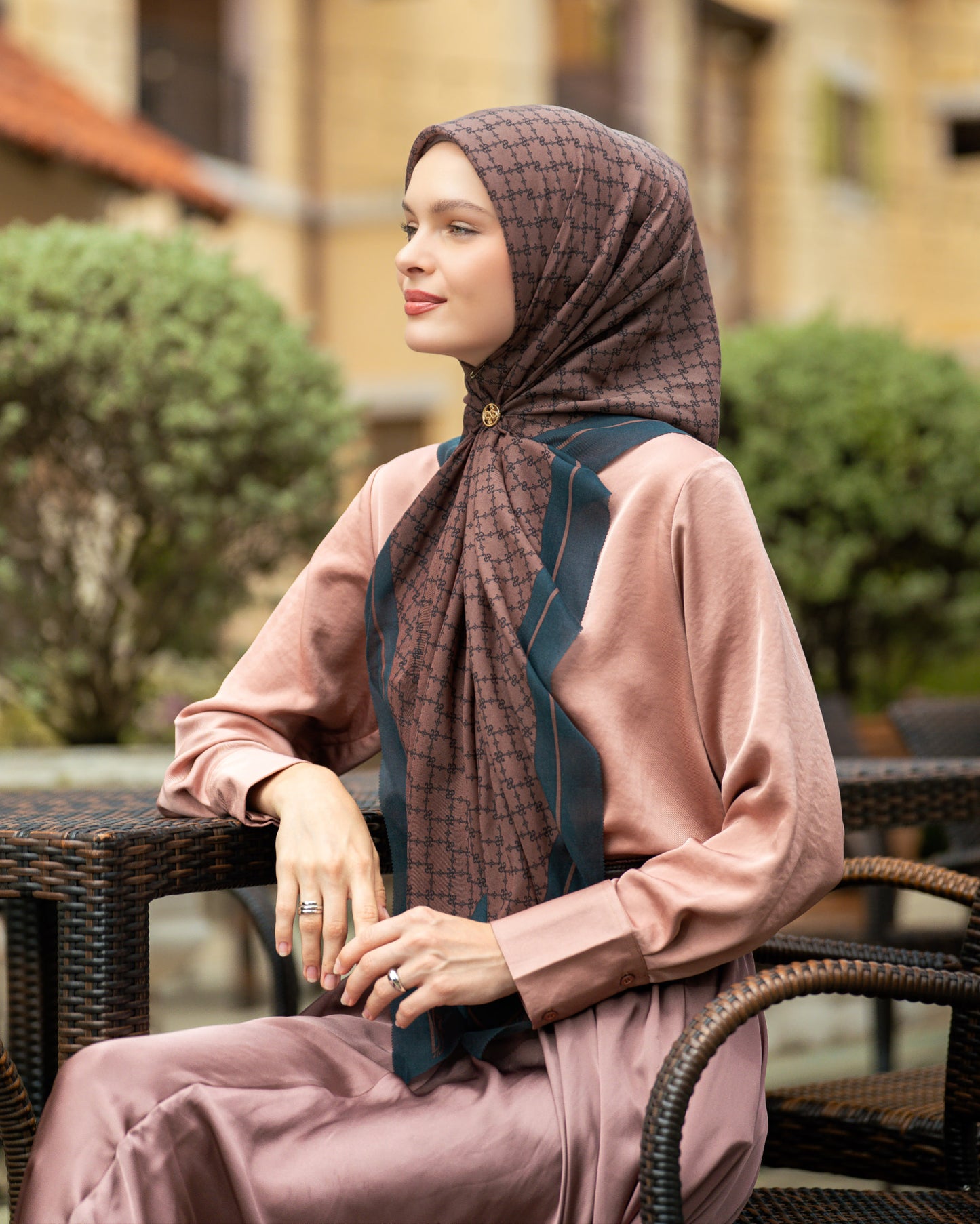 Serenite Scarf