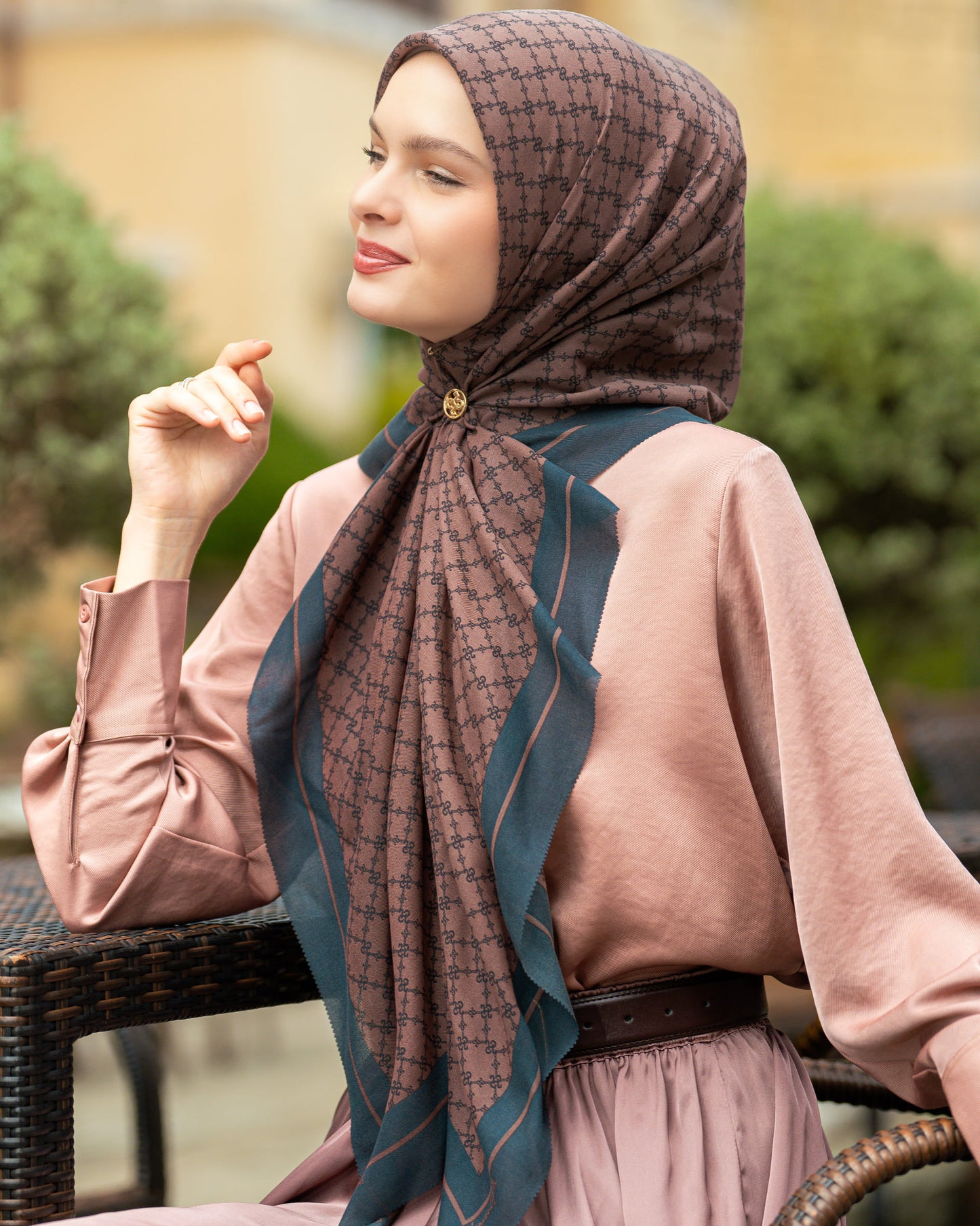 Serenite Scarf