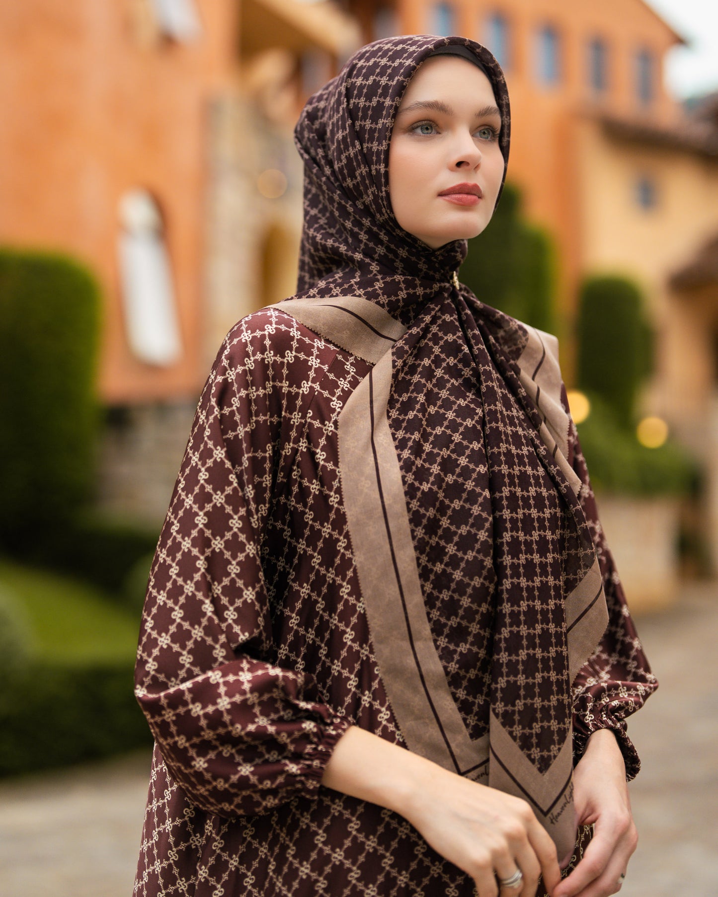 Serenite Scarf