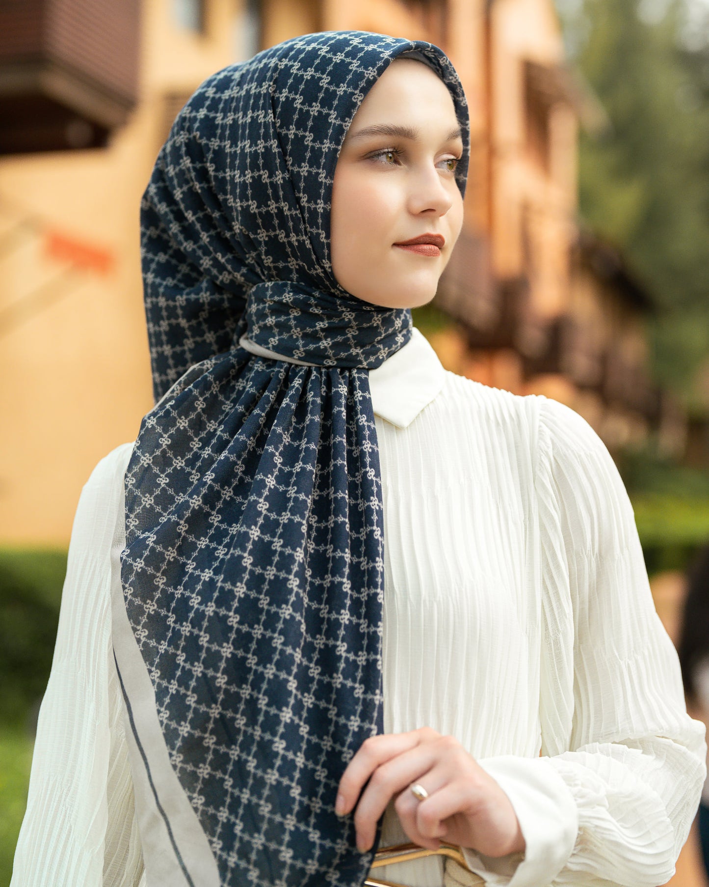 Serenite Scarf