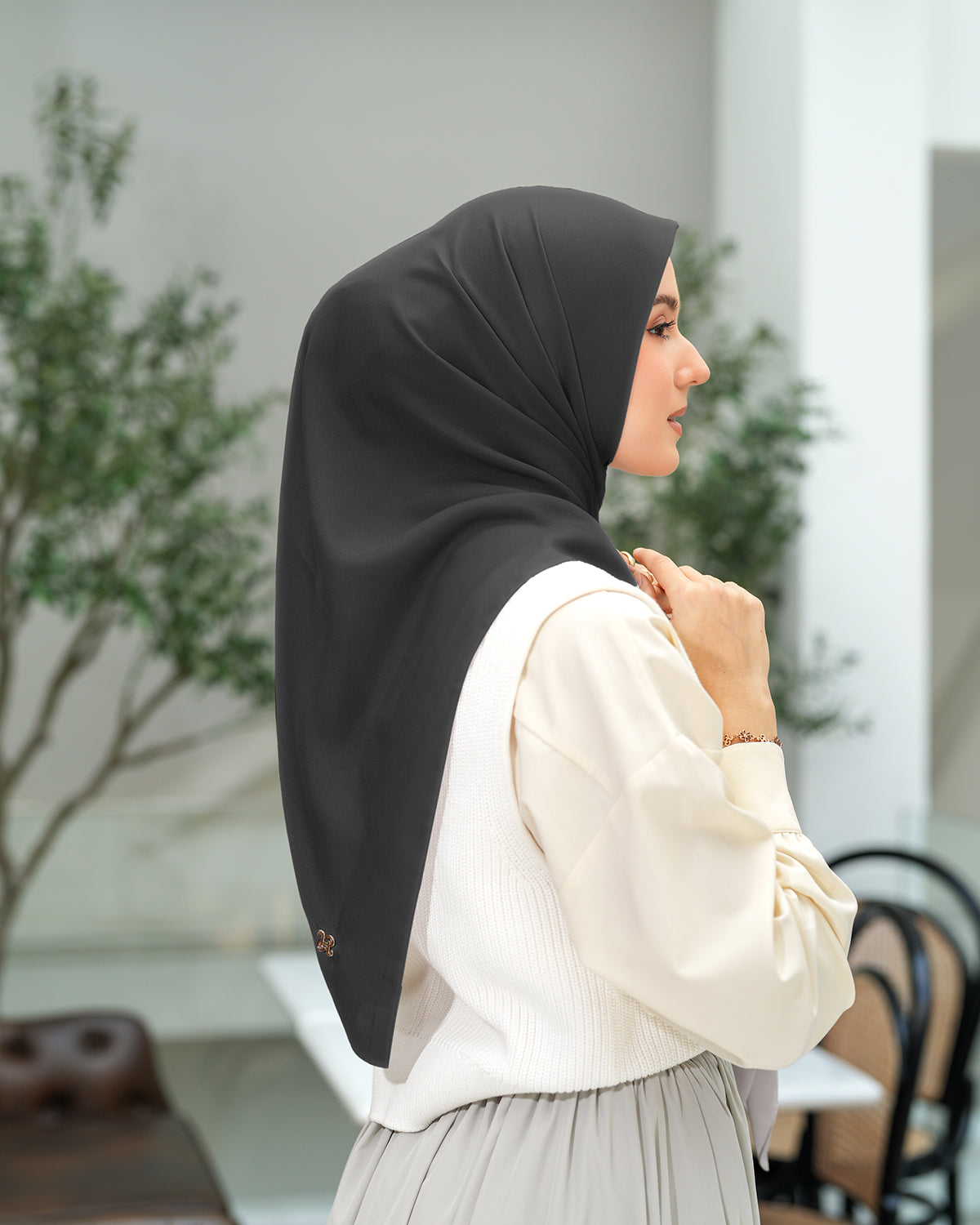 Heaven Lights - Voal Plain - Plain Square Voal Hijab