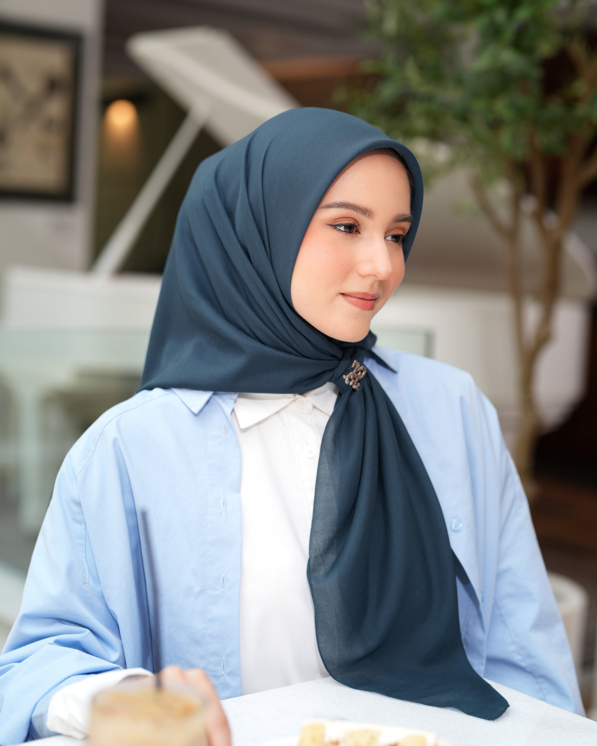 Heaven Lights - Voal Plain - Plain Square Voal Hijab