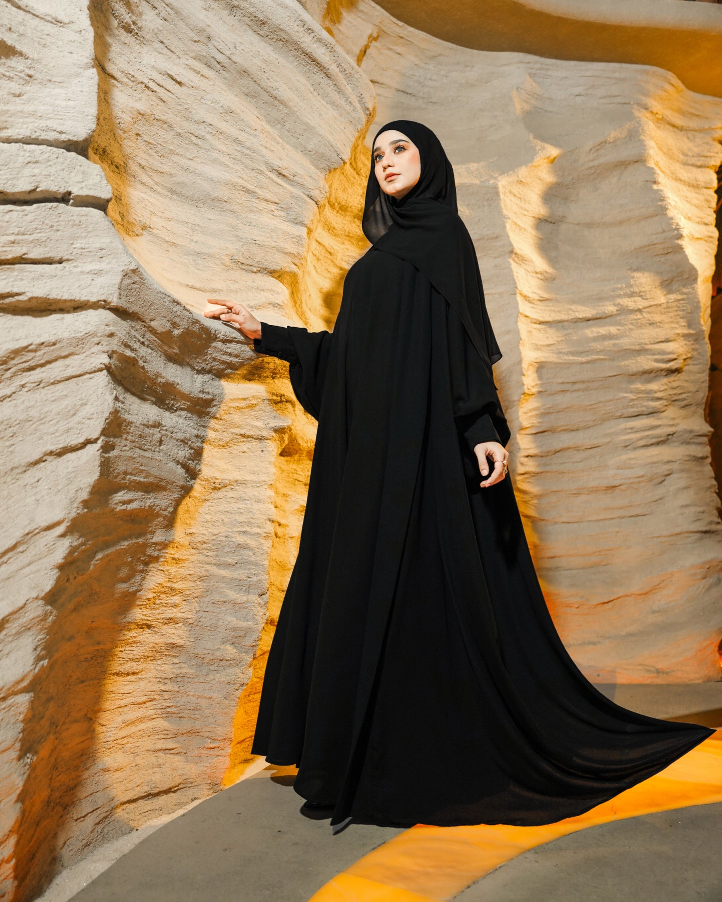 Zahira Abaya
